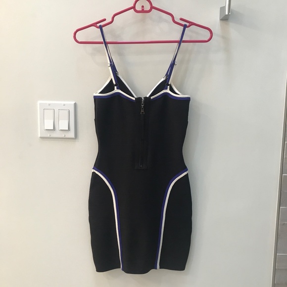 GUESS little black dress *worn once* - Picture 2 of 2